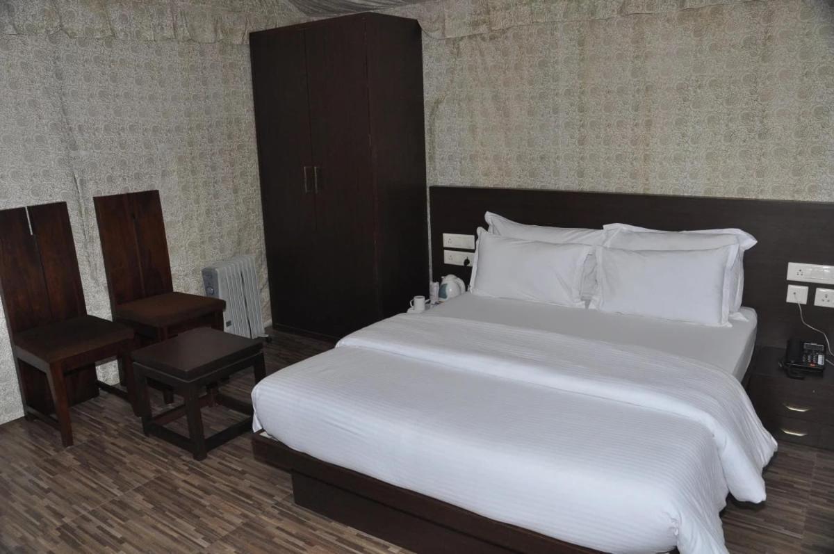 Neelkanth'S Bagar Inn Resort Jhunjhunu エクステリア 写真